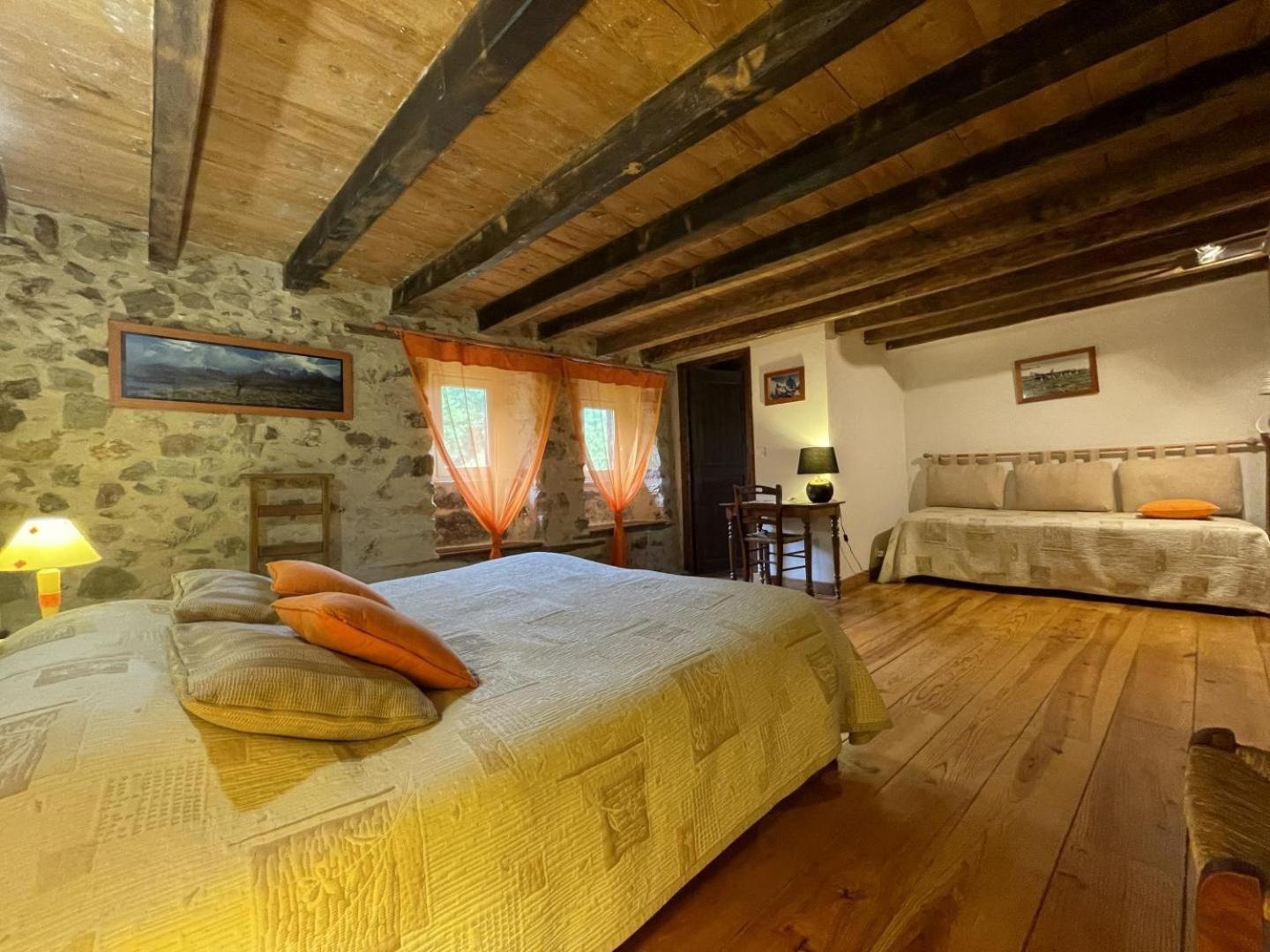 D'hotes Idiartekoborda Bed & Breakfast Saint-Etienne-de-Baigorry